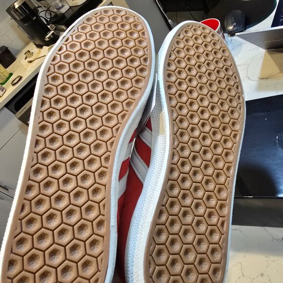 adidas Gazelle ADV Better Scarlet / Red / Gold Skateboarding JP5861 Mens Size 10 - Picture 8 of 9